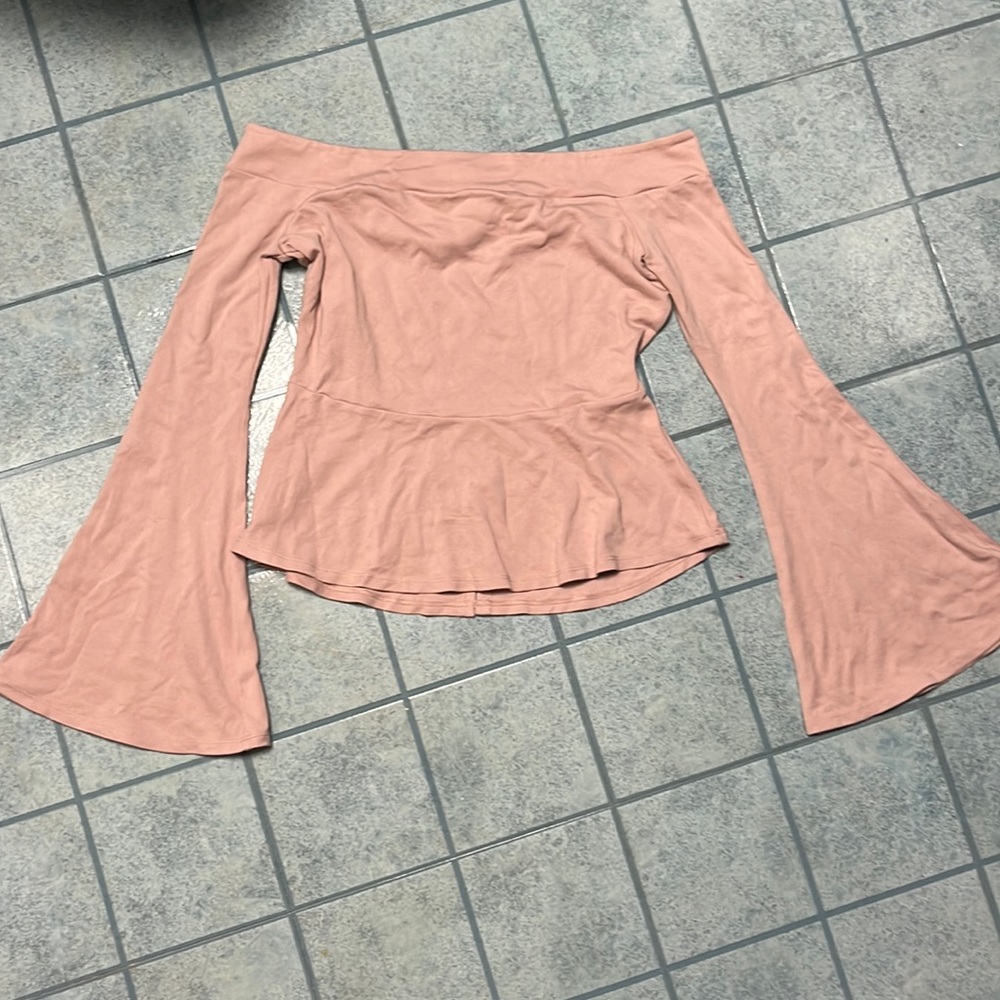BCBGMAXAZRIA blush off the shoulder top